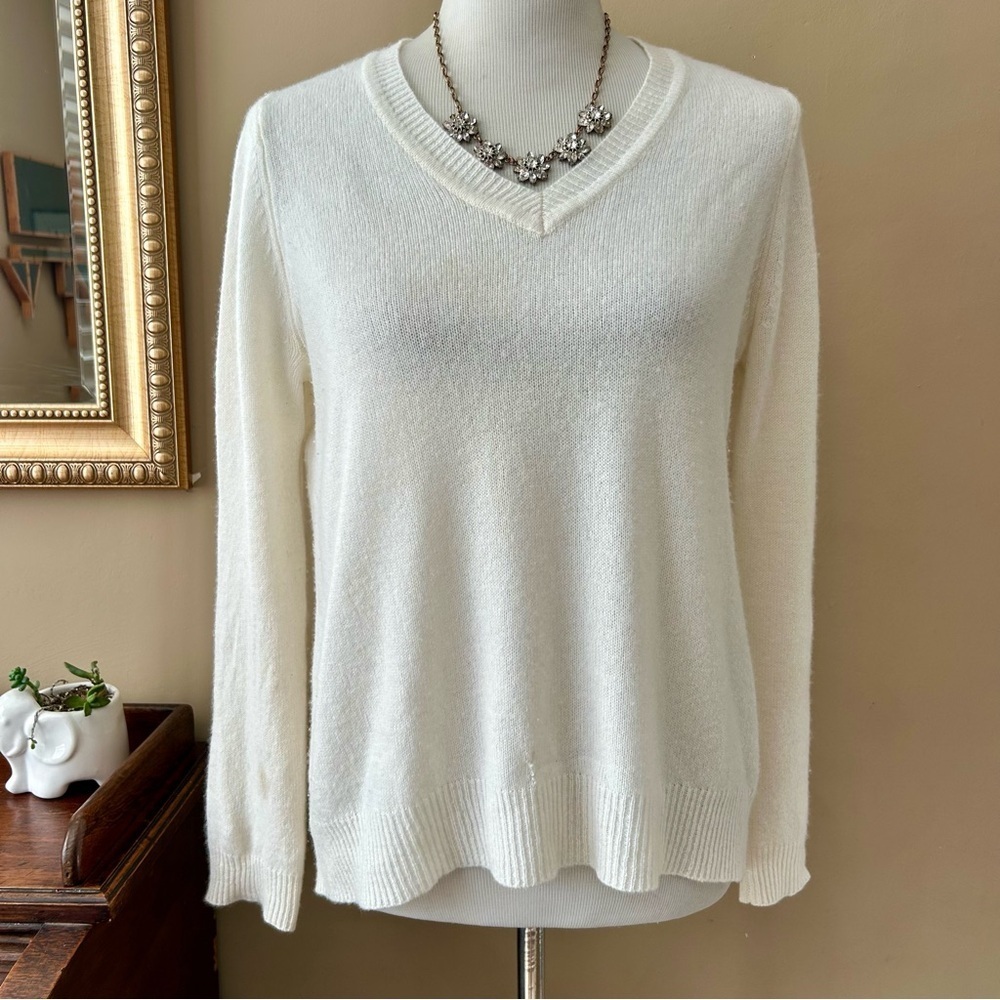Oats Cashmere Mimosa Too Ivory Cream White V-Neck Sweater Size Small Medium